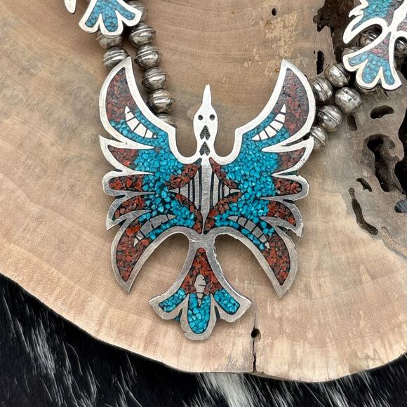 1970s NAVAJO Sterling Silver Turquoise & Coral Chip Inlay Peyote Bird Necklace - Picture 2 of 8